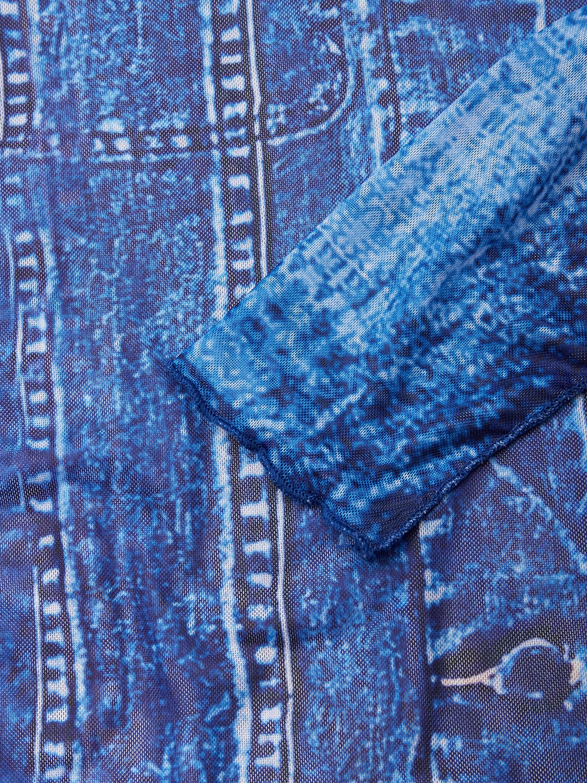 High Elasticity Regular Fit Stand Collar Long Sleeve Urban T-Shirt