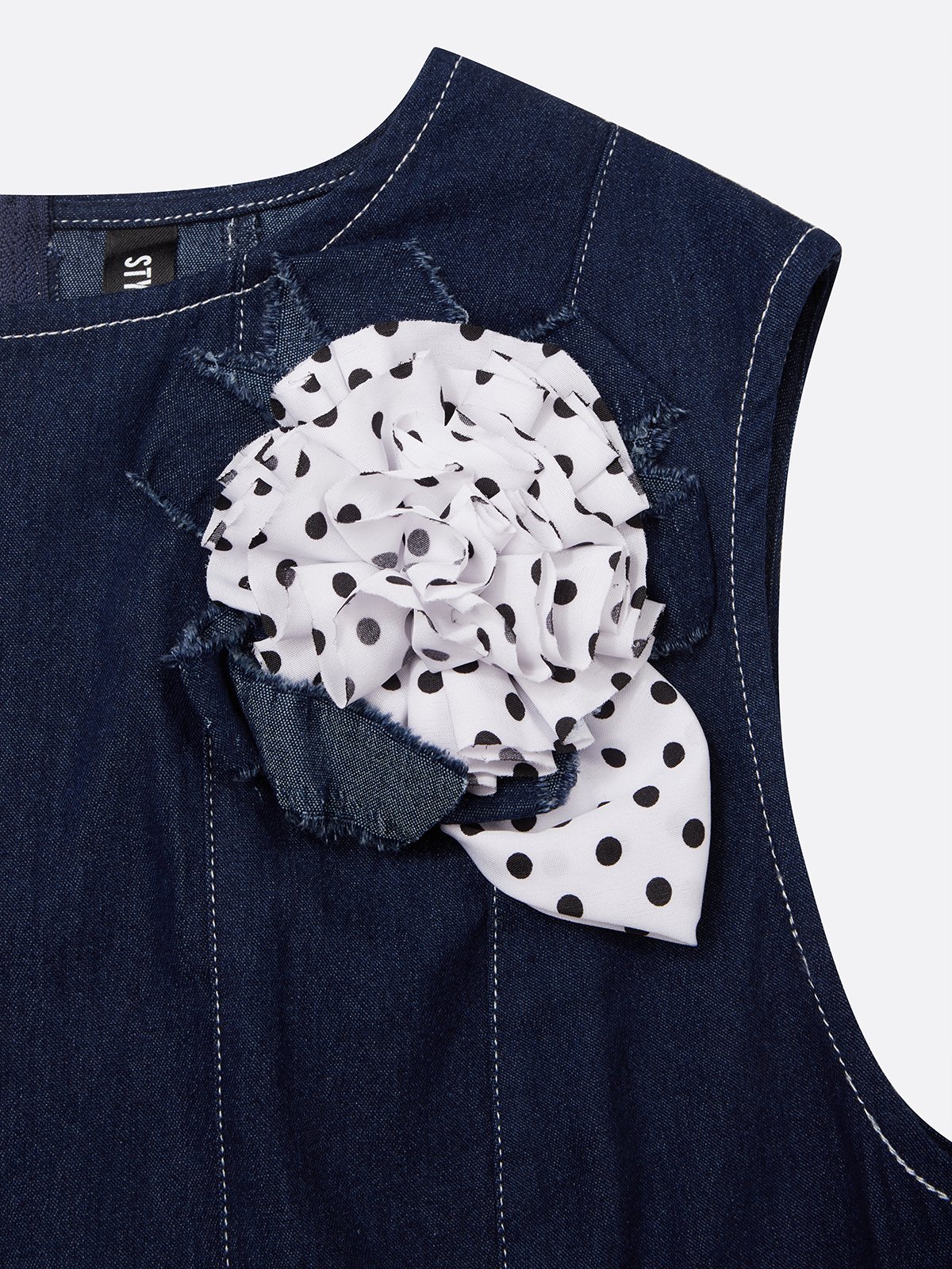 Urban Zipper Denim Sleeveless Top With Brooch