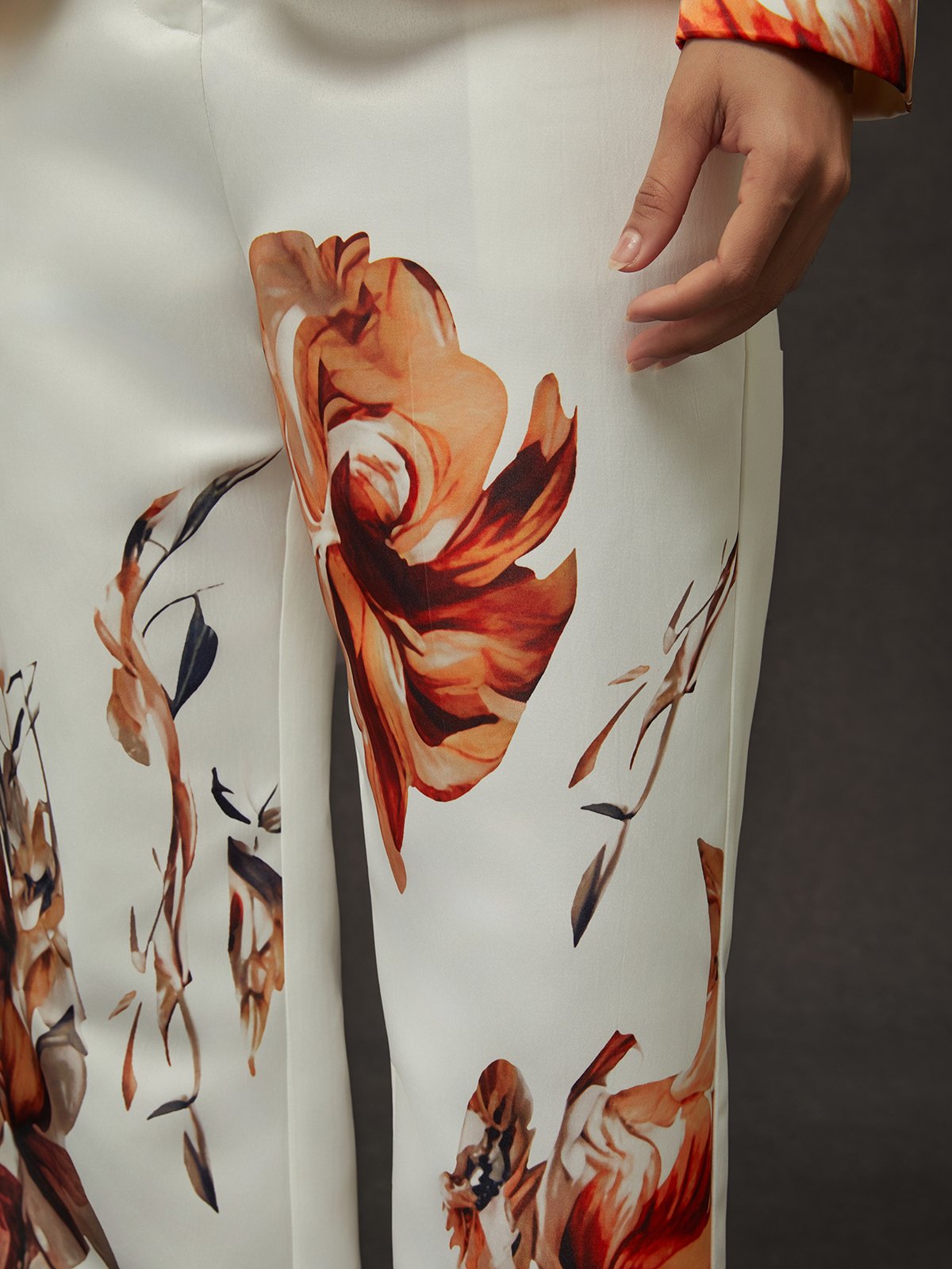 Elegant Luxury Satin Floral Straight-Leg Pants 