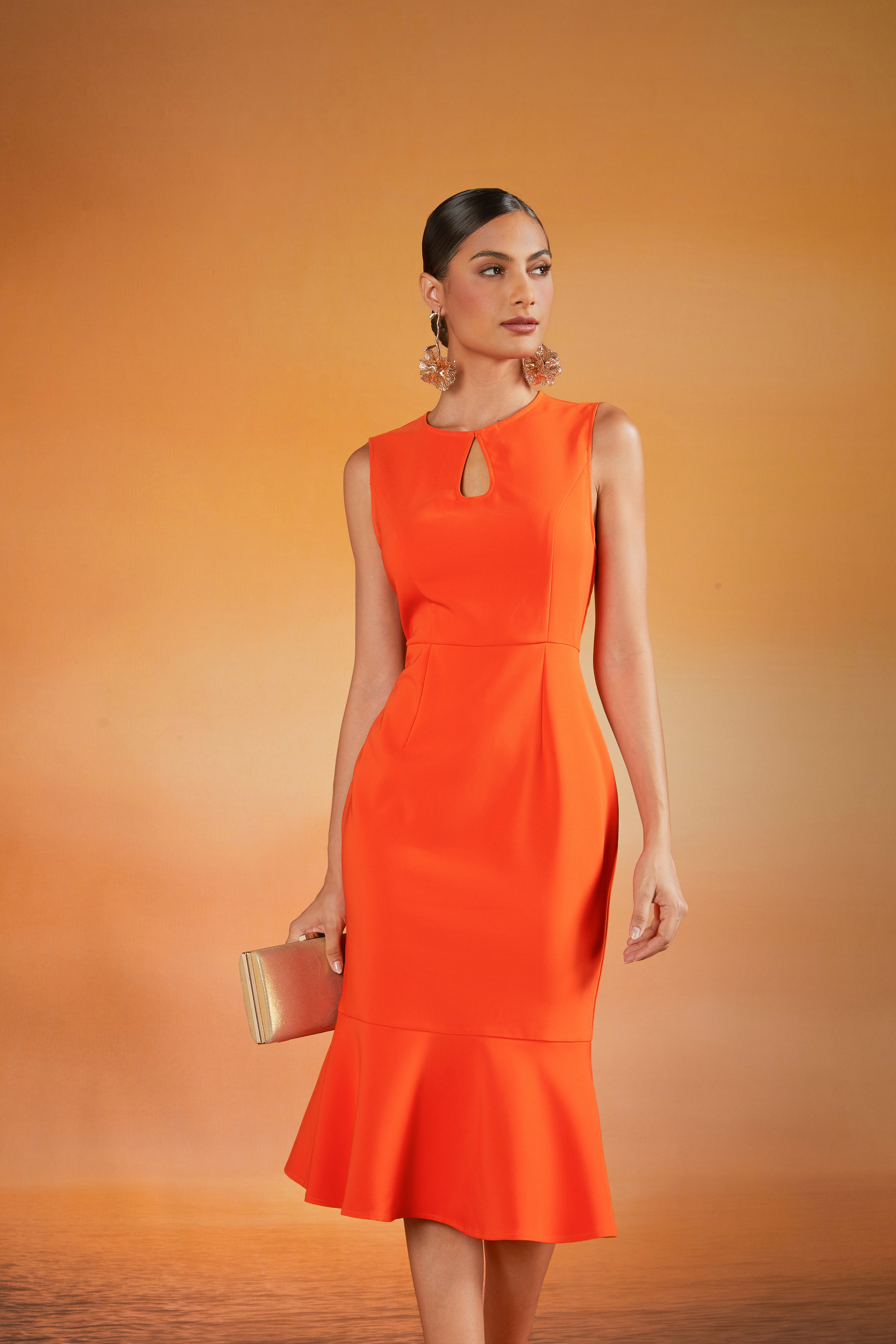 Urban Crew Neck Sleeveless Midi Dress No Belt