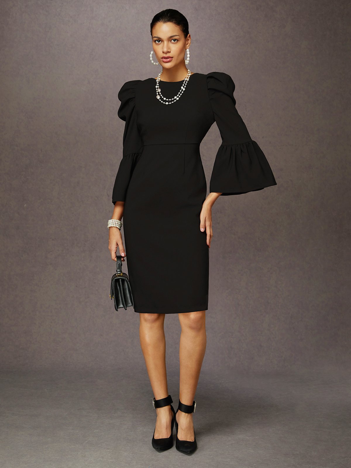 Elegant Bell Sleeve Gathered Bodycon Dress