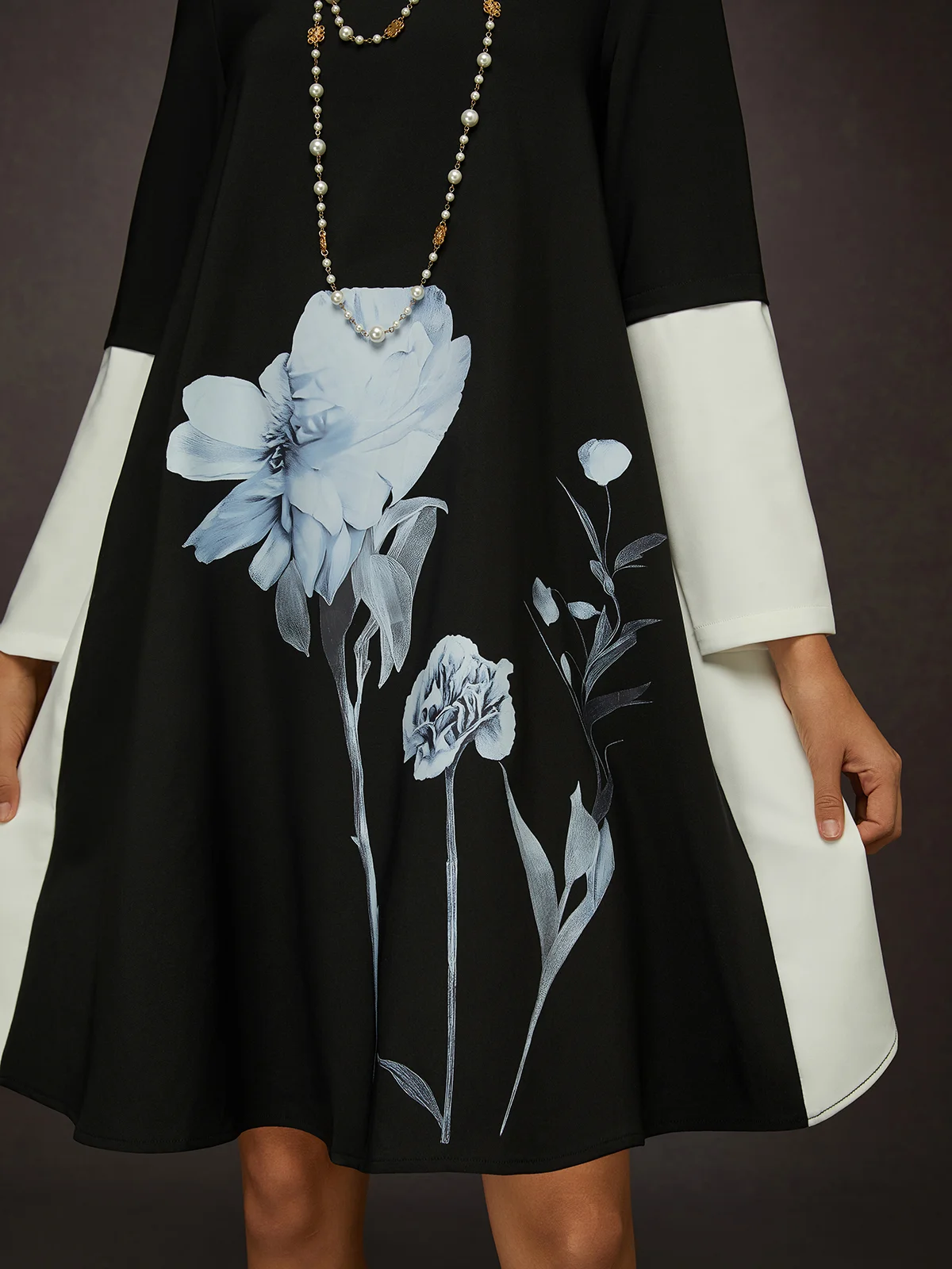 Urban Floral Printing Crew Neck Knee Length Dress