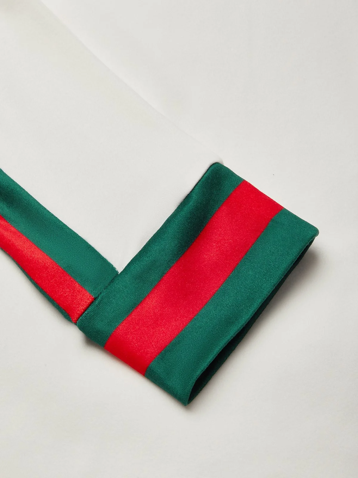 Urban Color Block Turtleneck T-shirt