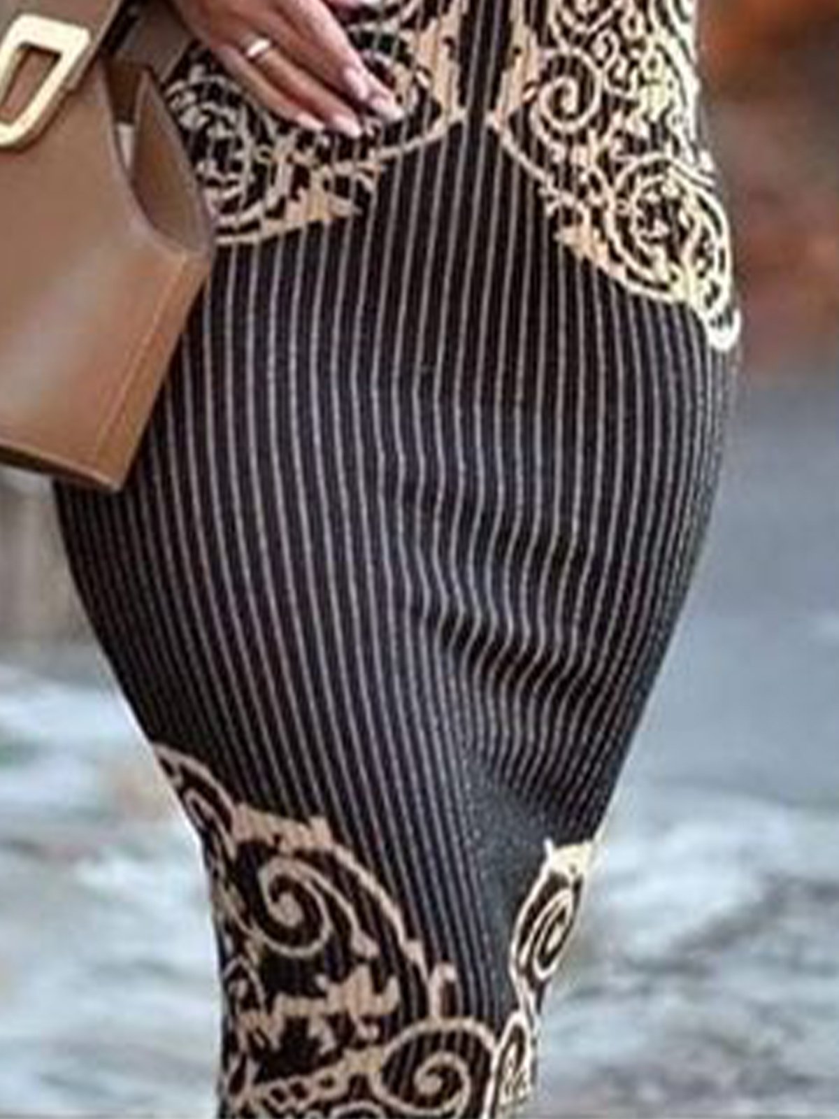 Tight Striped Elegant Midi Dress With No Belt