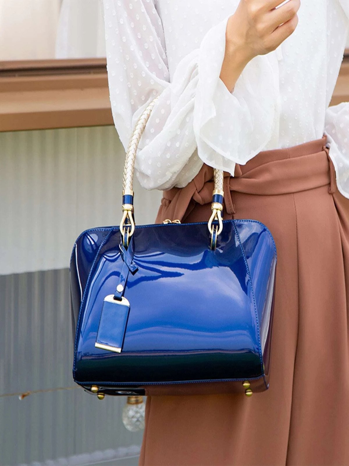 Elegant Artificial Patent Leather Handbag Commuting Crossbody Bag