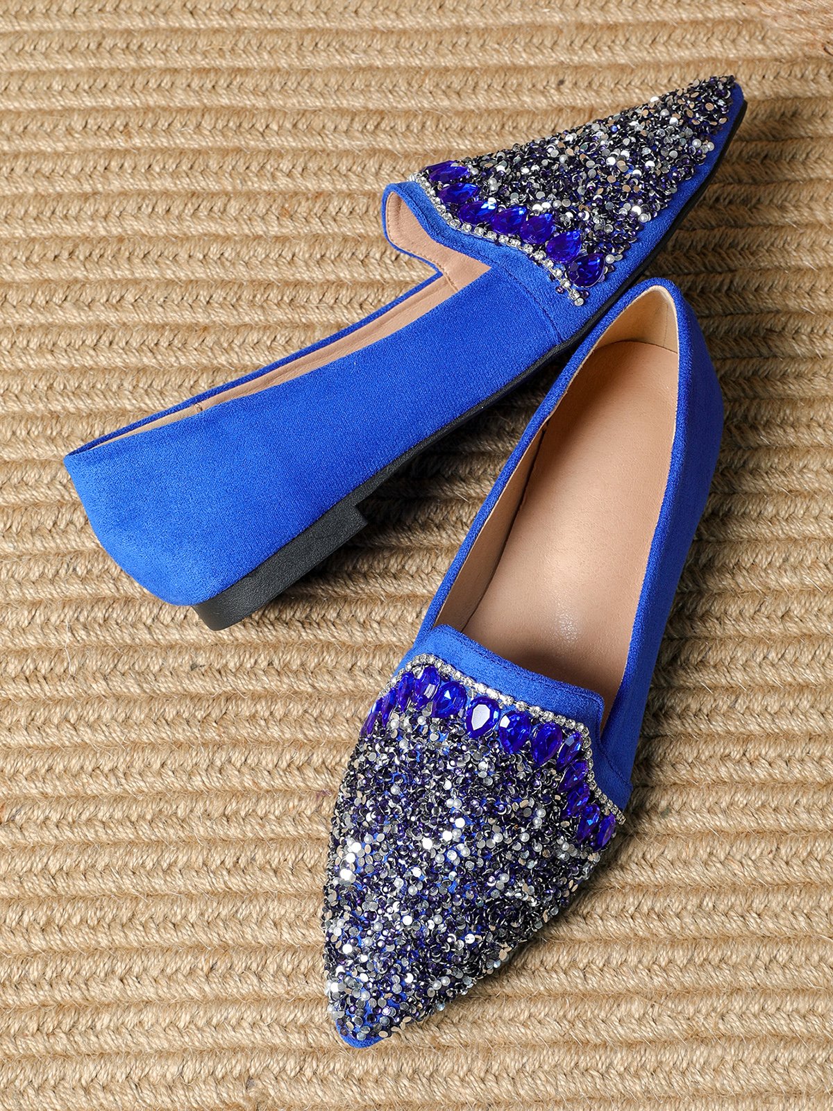 Rhinestone Sequined Pointed Toe Flat Shoes stylewe