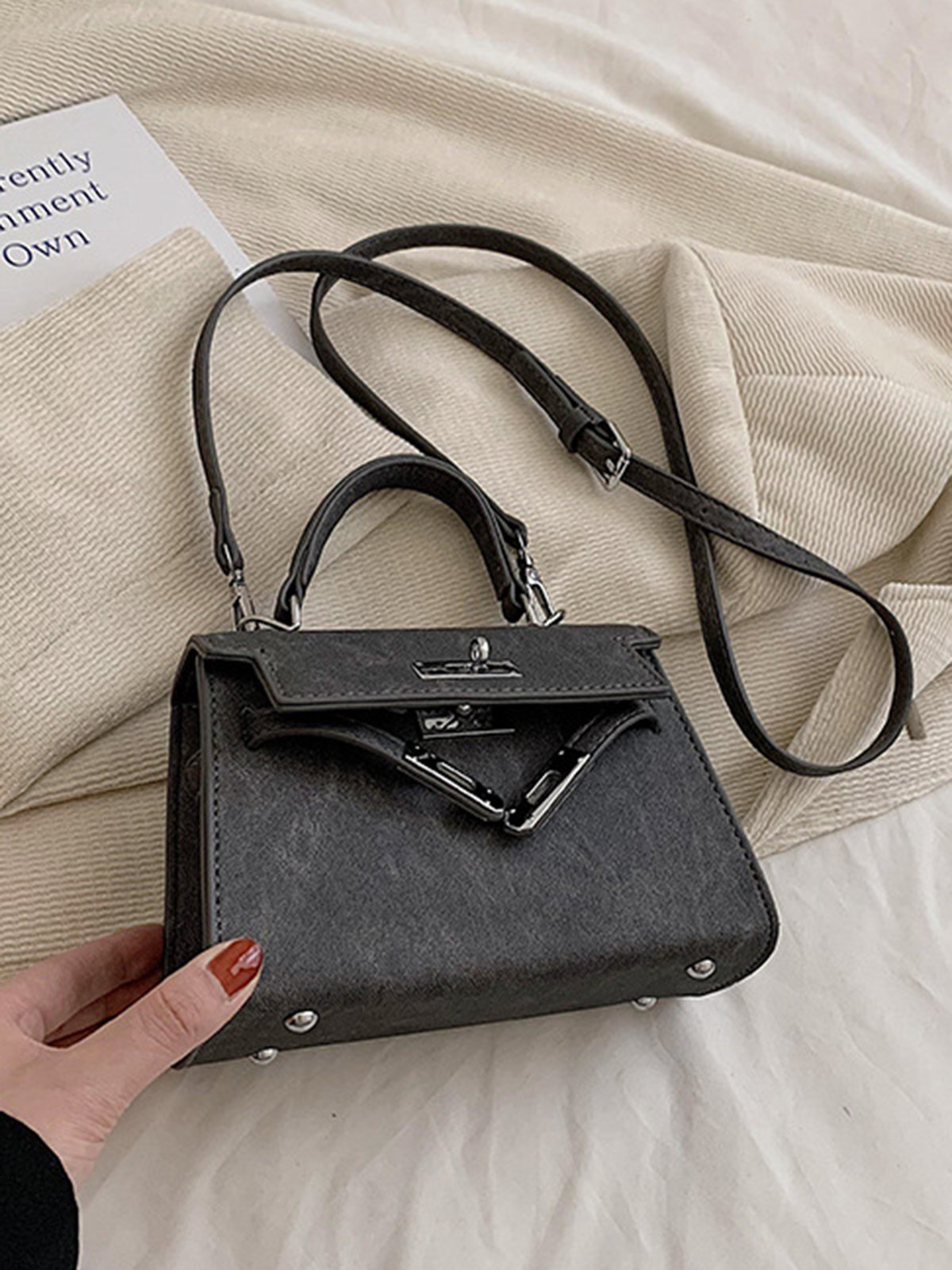 Women Minimalist Denim Twist Lock Handbag with Cross-body Strap