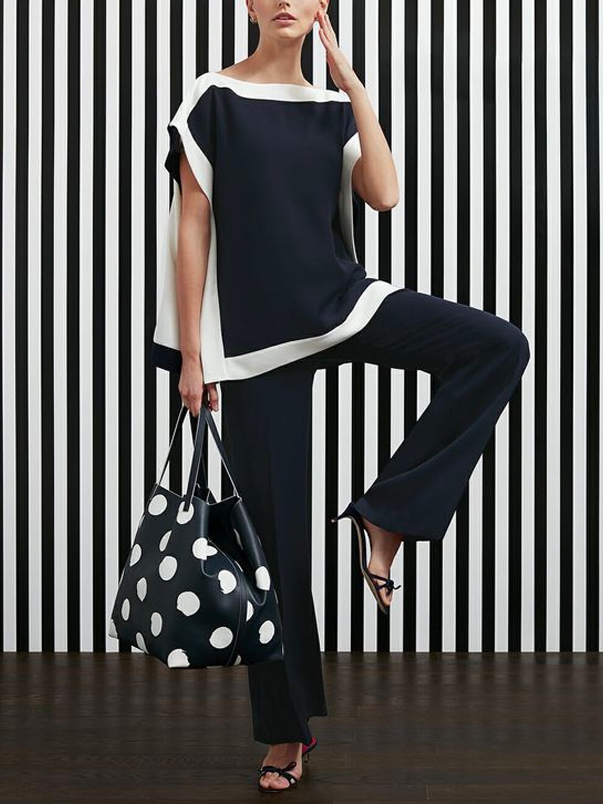 Boat Neck Color Block Loose Urban Shirt