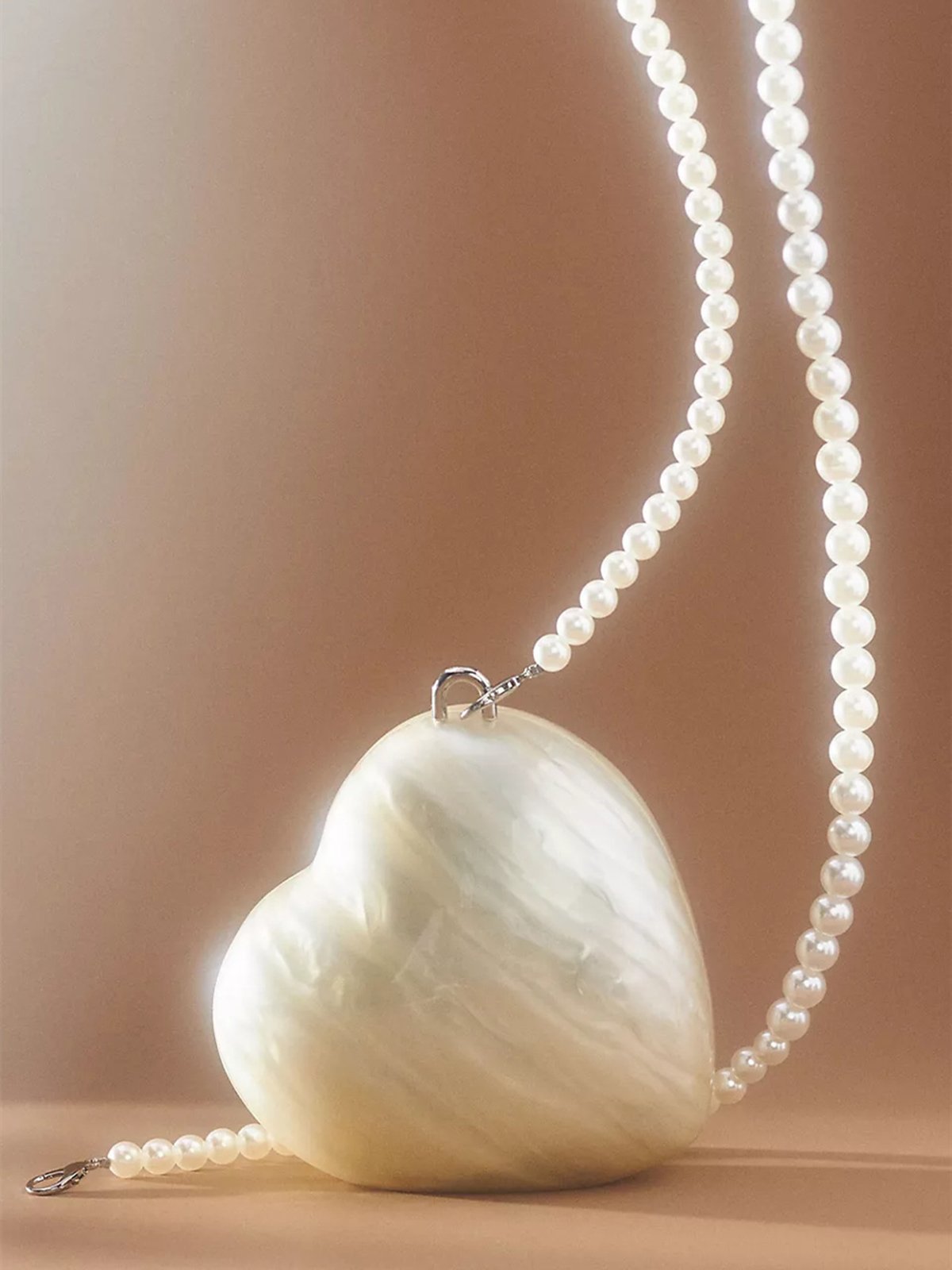 Elegant Heart Mini Acrylic Handbag with Imitation Pearl Crossbody Strap