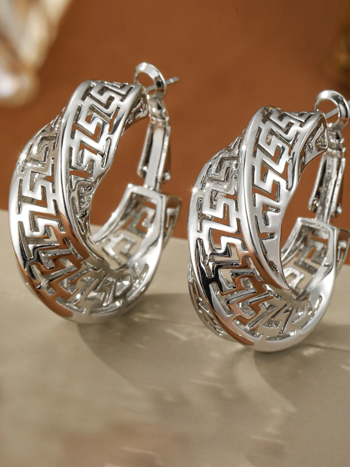 Urban Prom Plain Metal Earrings