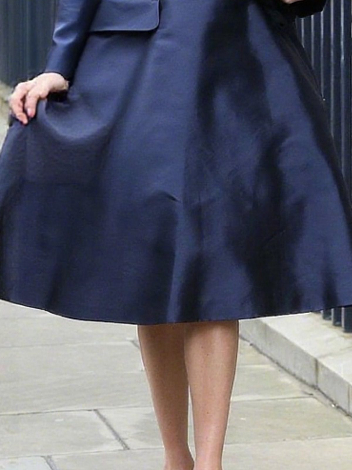 Elegant Plain Square Neck Knee Length Dress