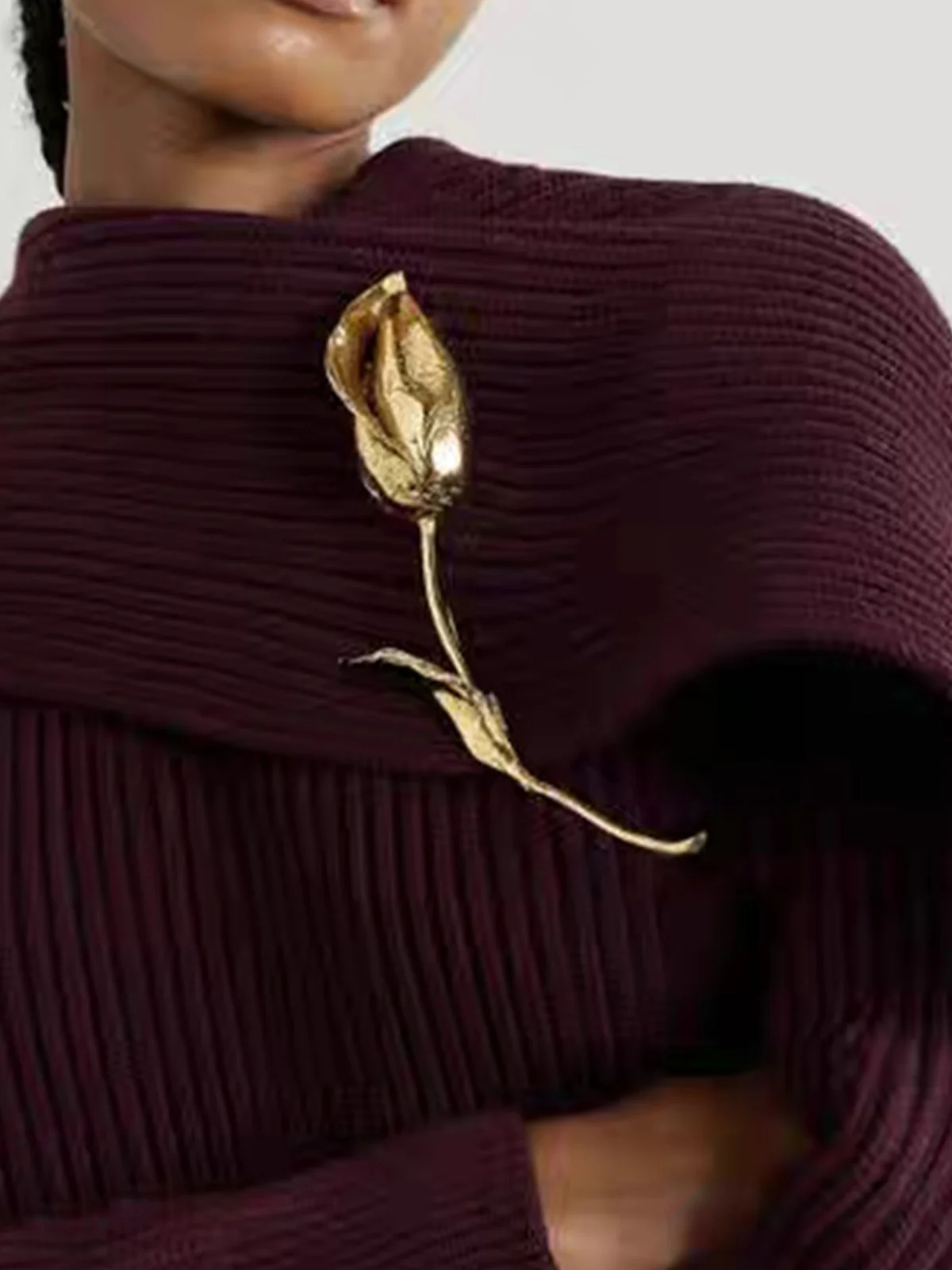 Design Tulip Bud Brooch