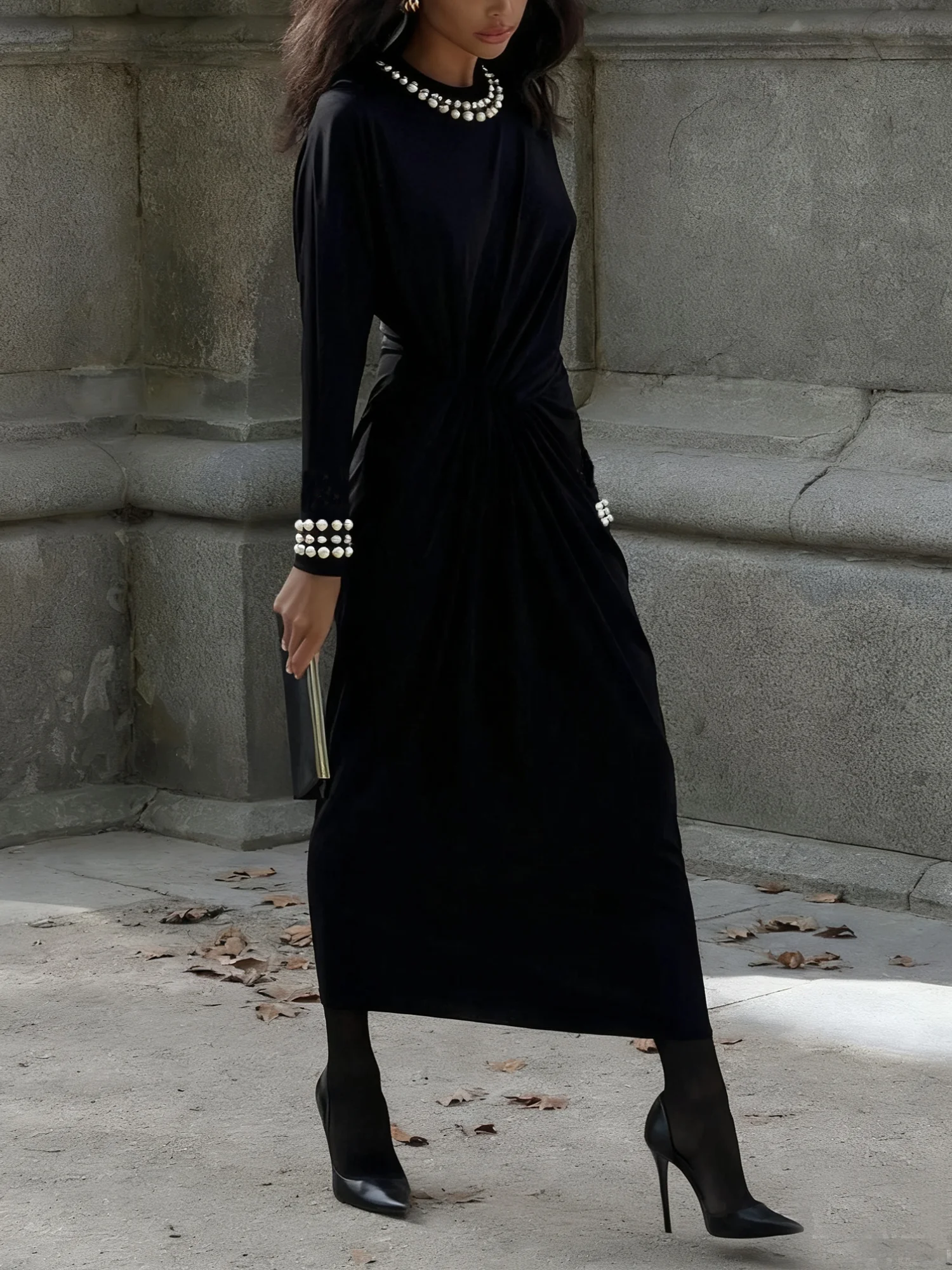 Elegant Plain Imitation Pearls Crew Neck Maxi Dress