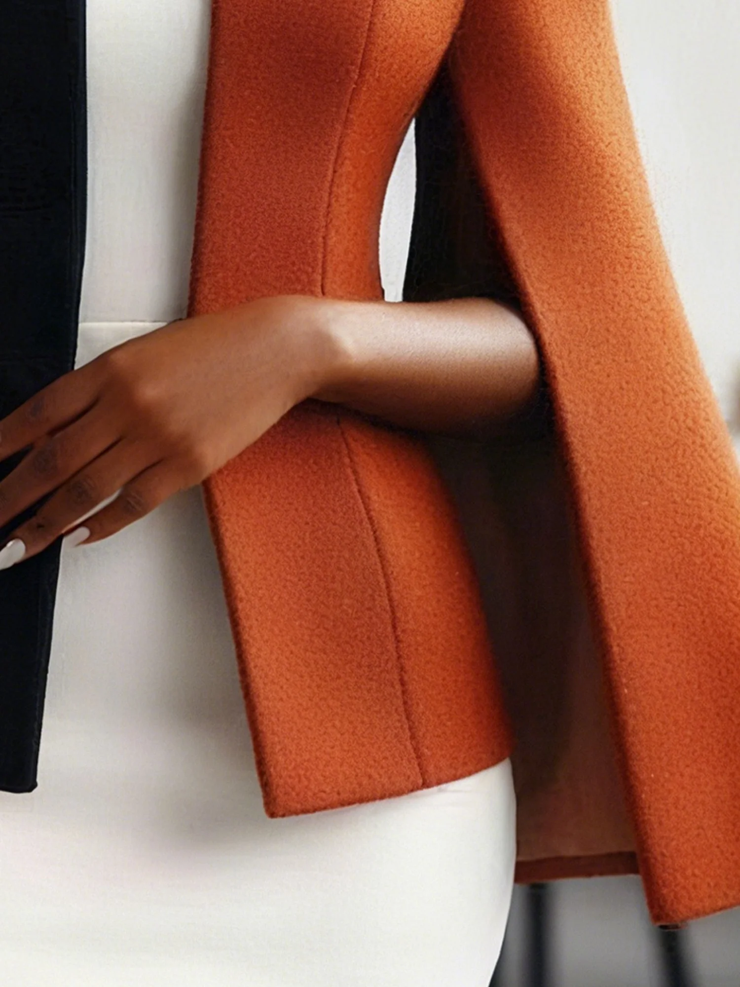 Elegant Split Joint Color Block Crew Neck Jacket