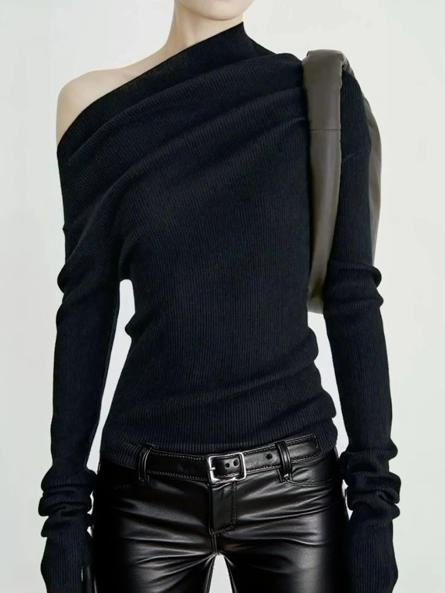 Knitted Casual Plain Boat Neck T-shirt