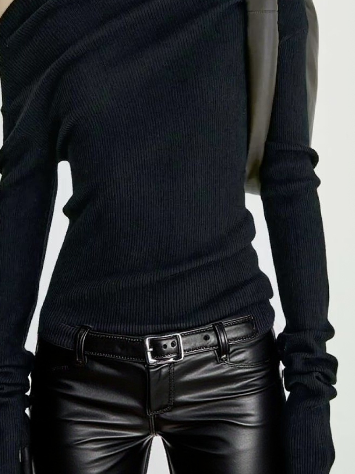 Knitted Casual Plain Boat Neck T-shirt