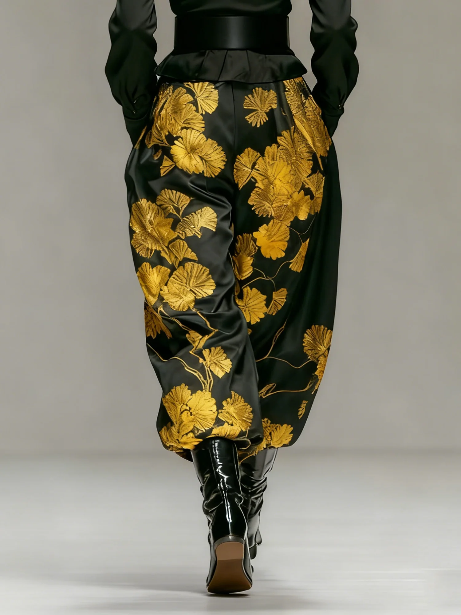 Urban Floral Ankle Banded Pants