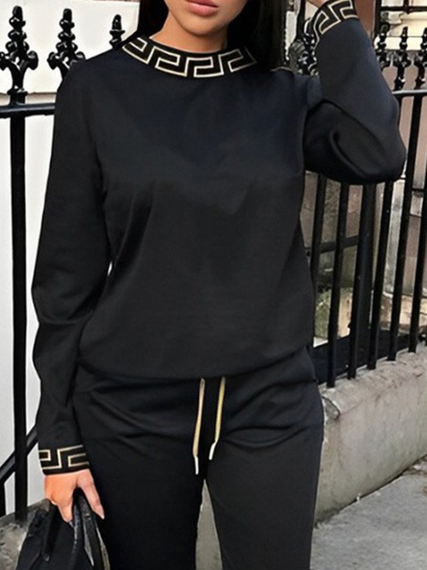 Casual  Letter Pattern Stand Collar Sweatshirt