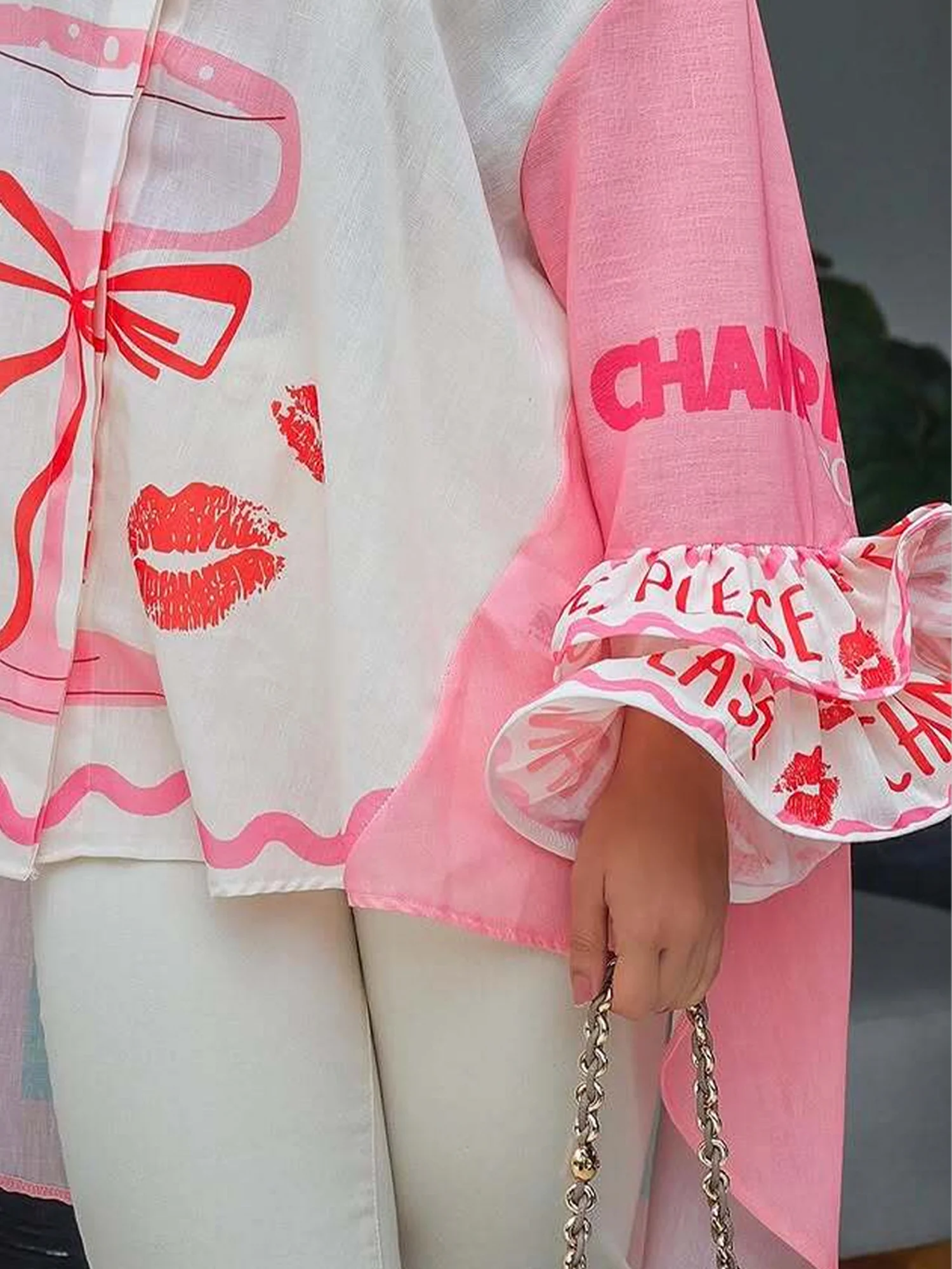 Casual Letter Pattern Printing Shirt Collar Bell Sleeve Shirt