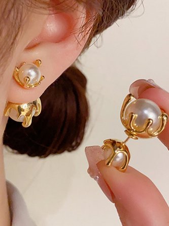 Exquisite Imitation Pearl Elegant Stud Earrings