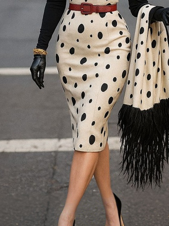 Elegant Polka Dots Dress No Belt Not including the scarf on the hands