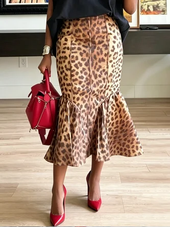 Urban Gathered Leopard Midi Skirt