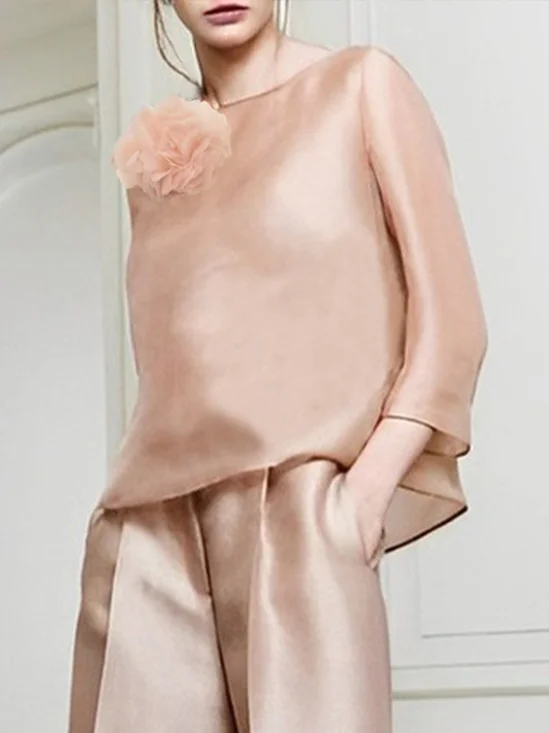 Plain Loose Daily Crew Neck Shirt With Brooch