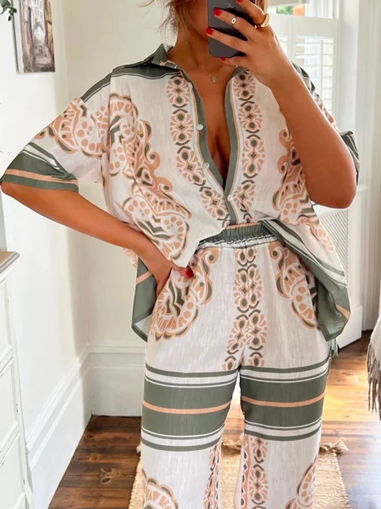 Shirt Collar Loose Floral Casual Blouse