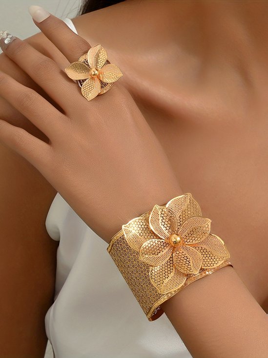 2pcs/set Exquisite Hollow Out Flower Beaded Cuff Bangle and Ring