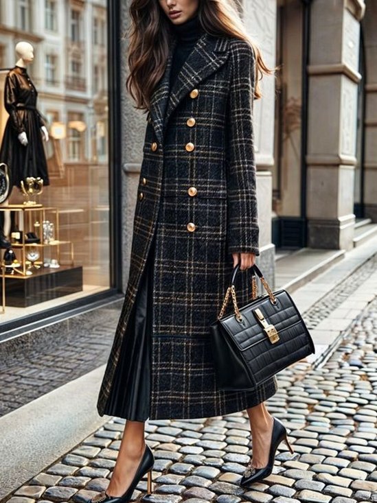 Lapel Collar Exposed Seam Buttoned Coat