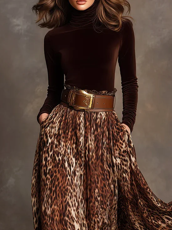 Velvet Urban Plain Turtleneck T-shirt