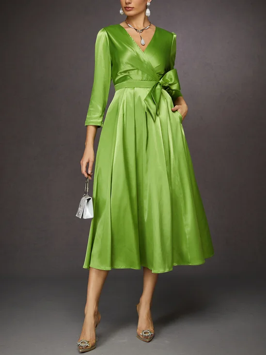 Elegant Satin V-Neck Bow Detail 3/4 Sleeve Dress