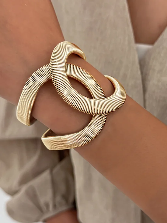 Multi-layered Wound Wire Wide-opening Bracelet With Striped Cross Spring Design