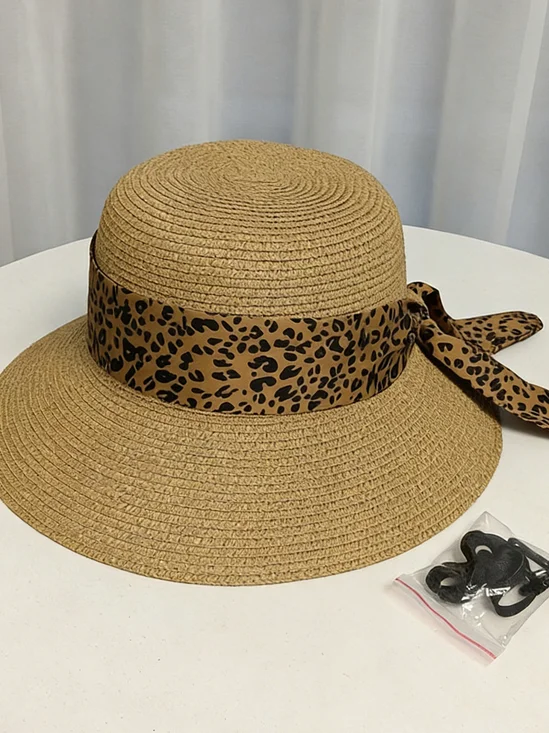 Daily  Leopard Straw