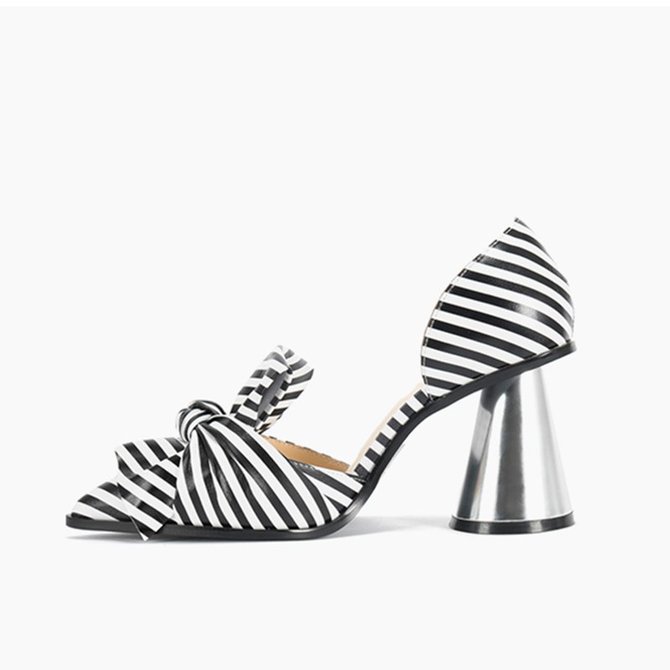 Sweet Stripe Bowknot Pointed Toe Shoes