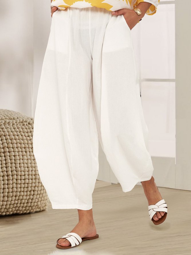 White Simple Basic Solid Shift Pant
