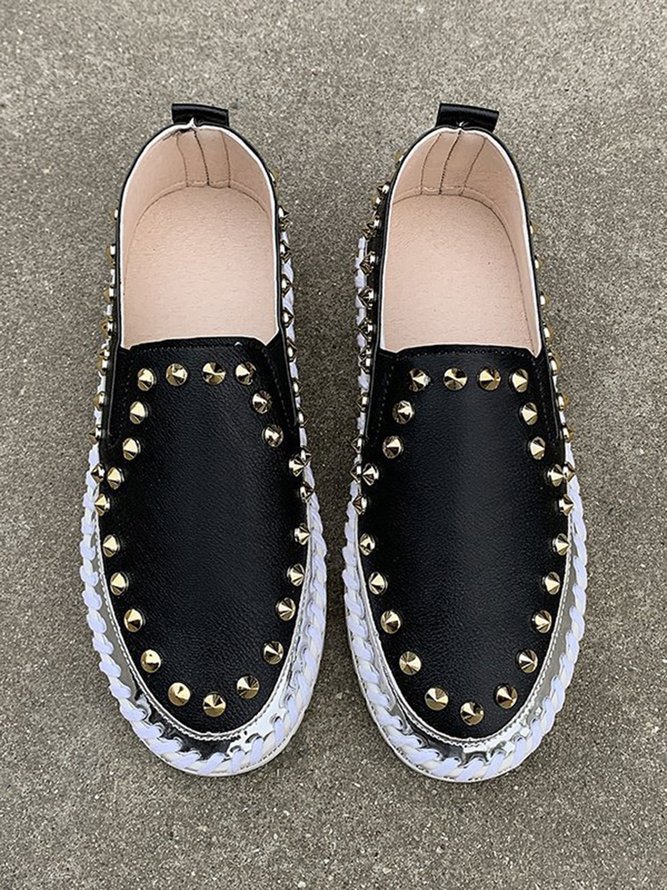 Women's Studded Moccasin Street Platform Shoe