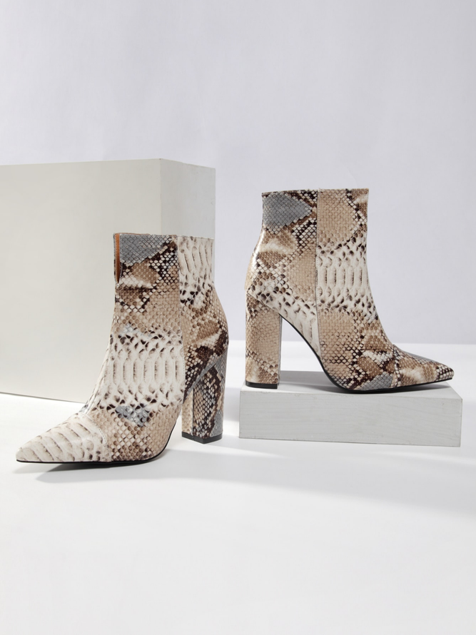 Fashionable Snakeskin Chunky Heel Boots