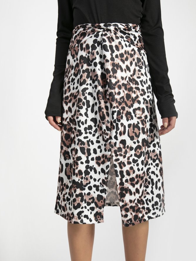 Regular Fit Leopard Skirt